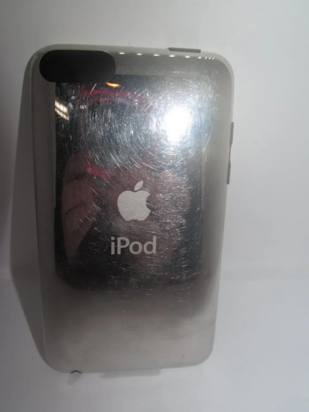 Apple iPod touch 3rd Generation Black (32 GB) UNTESTED AS IS FOR PARTS OR REPAIR
